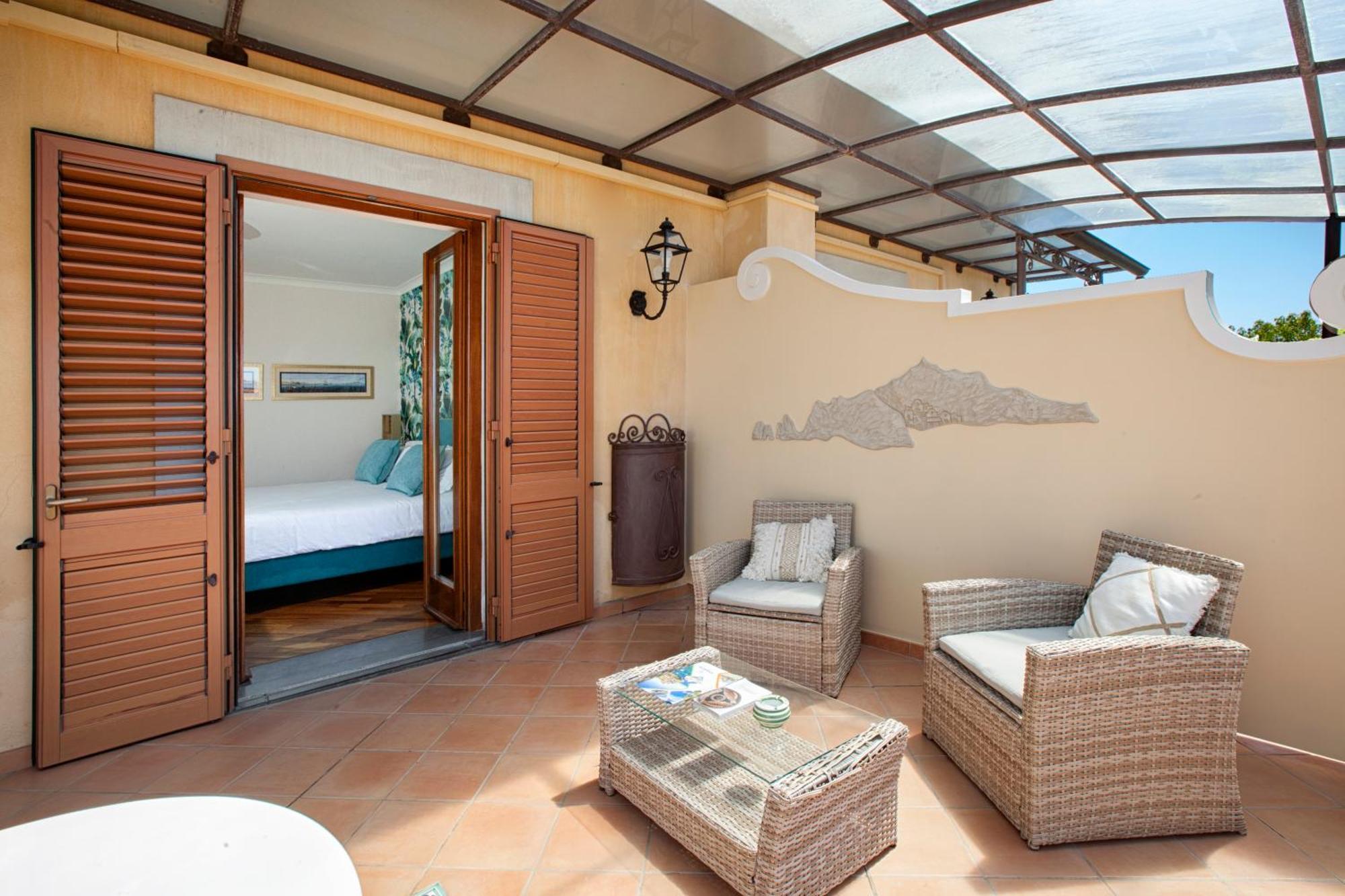 Resort Ravenna Massa Lubrense Exterior photo